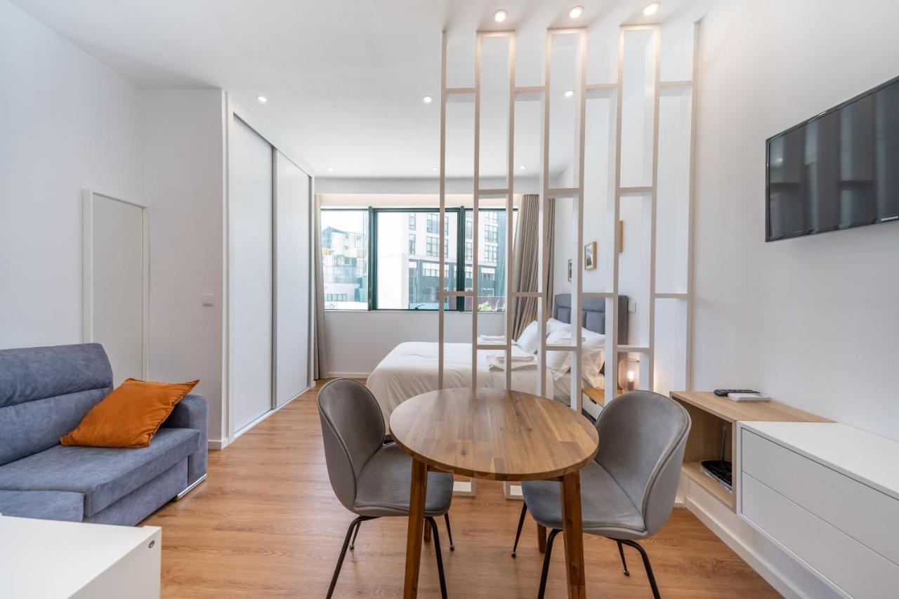 Apartment Window To By Amber Star Rent Porto